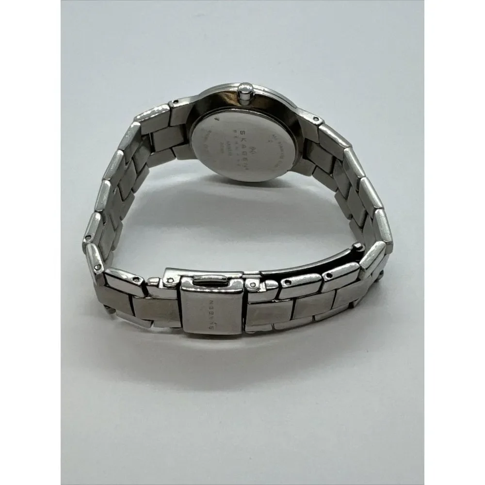 Skagen Classic 430SSXD Women's Silver Stainless Steel Analog Dial Watch JNA459